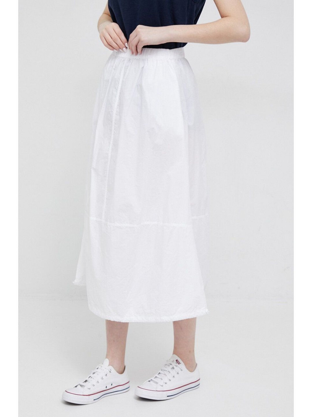 Bavlněná sukně Deha bílá barva midi áčková