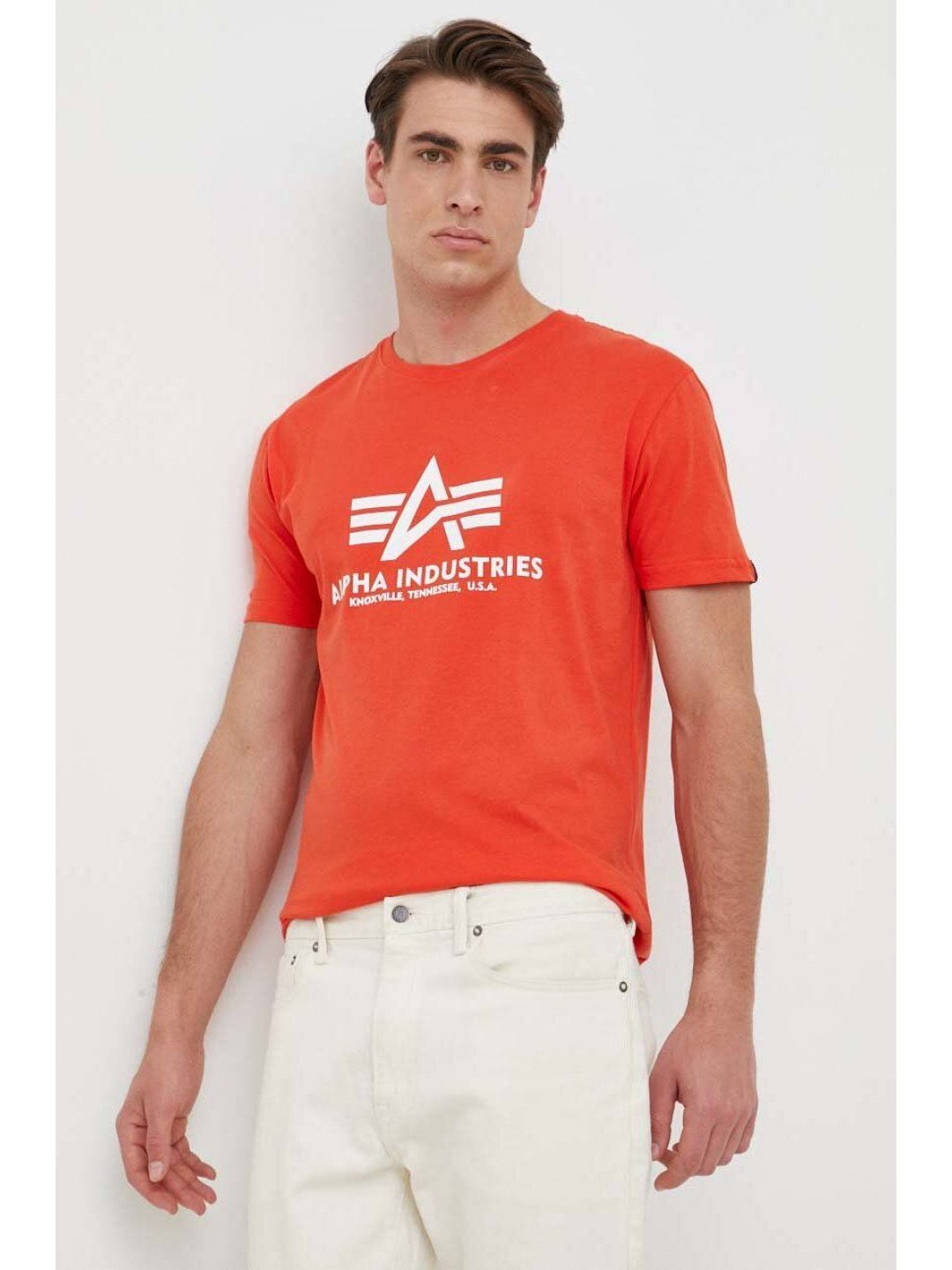 Bavlněné tričko Alpha Industries červená barva s potiskem 100501 577-AtomicRed