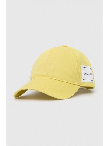 Bavlněná baseballová čepice Calvin Klein žlutá barva s aplikací