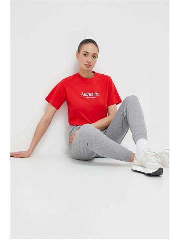 Bavlněné tričko New Balance červená barva