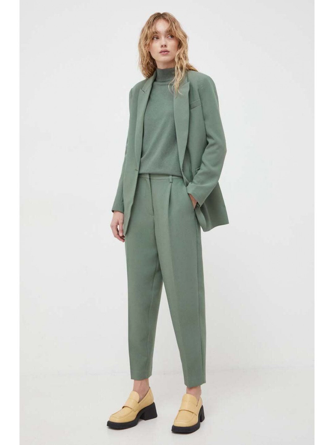 Kalhoty Bruuns Bazaar dámské zelená barva přiléhavé high waist