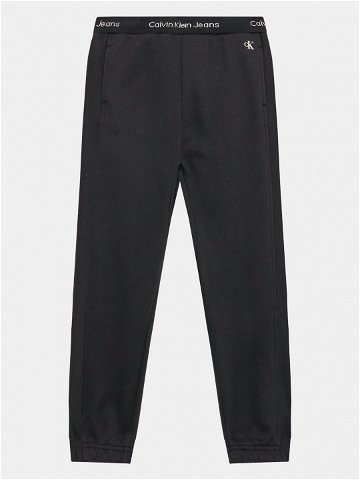 Calvin Klein Jeans Teplákové kalhoty Intarsia IB0IB01681 Černá Regular Fit