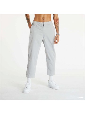 Nike Sportswear Style Essentials Unlined Cropped Trousers Grey