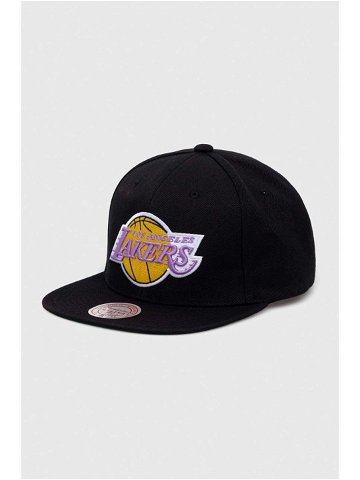 Kšiltovka Mitchell & Ness Los Angeles Lakers černá barva s aplikací
