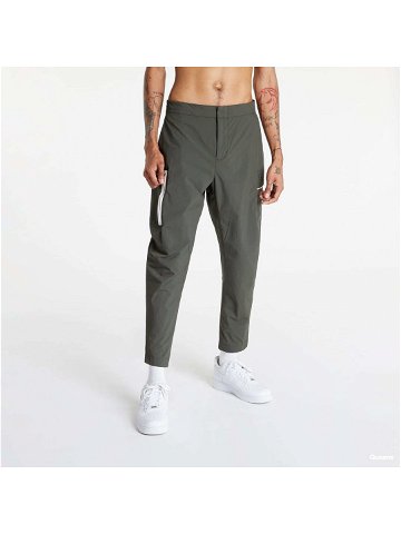 Nike Sportswear Style Essentials Men s Utility Pants Green