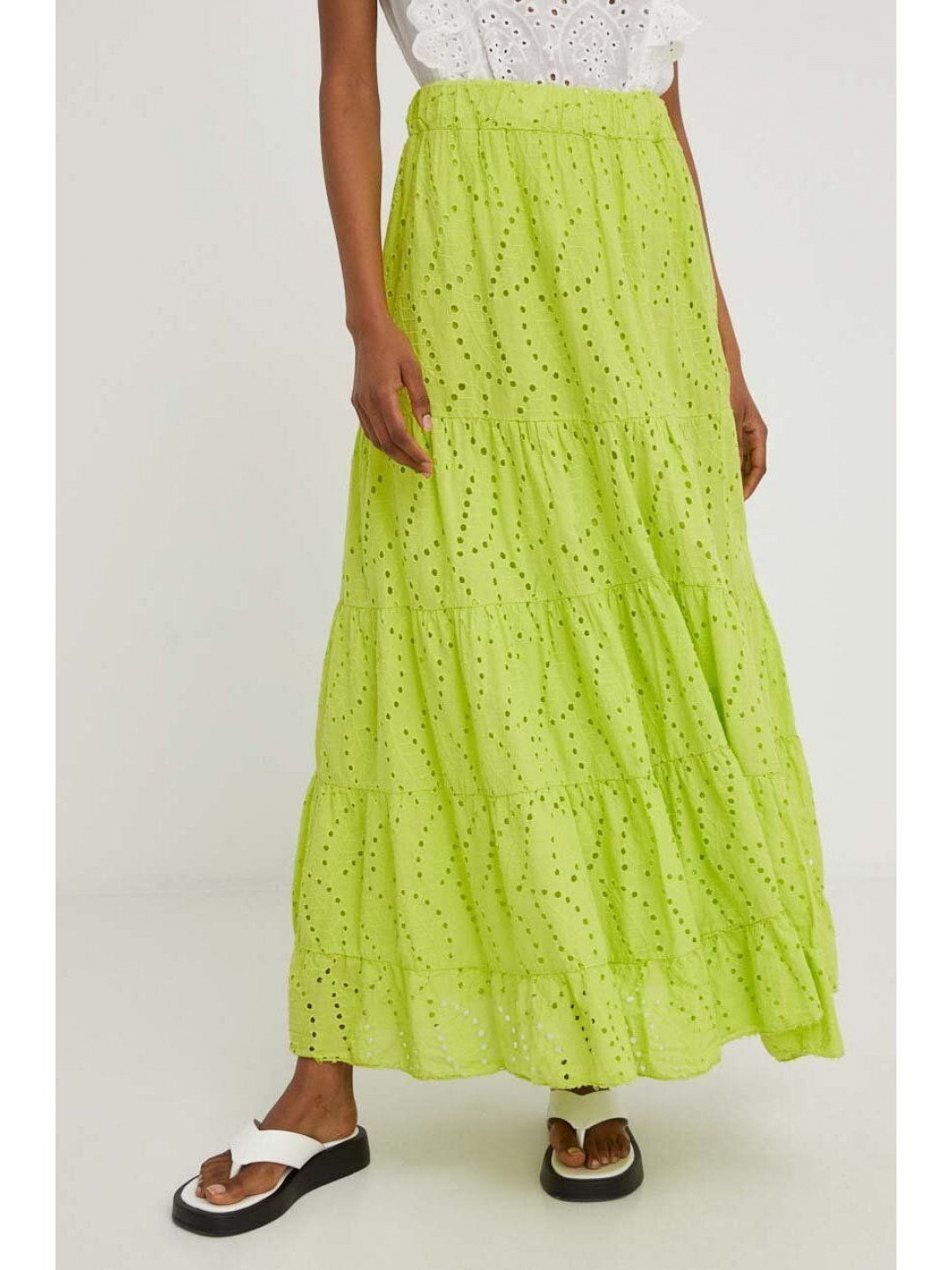Bavlněná sukně Answear Lab zelená barva maxi áčková