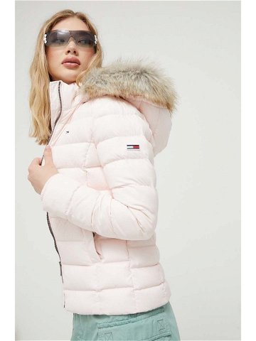 Péřová bunda Tommy Jeans dámská růžová barva zimní