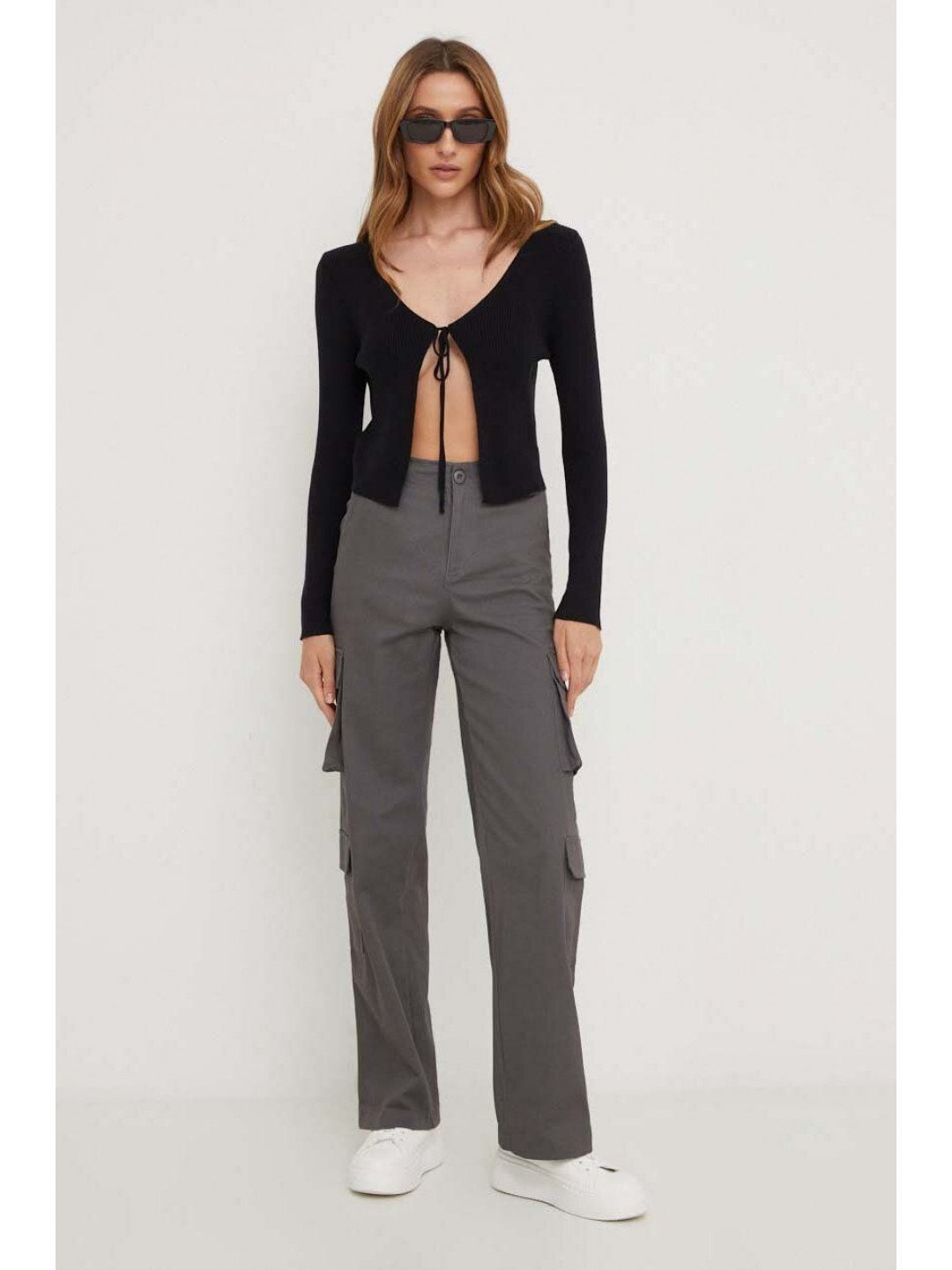 Bavlněné kalhoty Answear Lab šedá barva jednoduché high waist