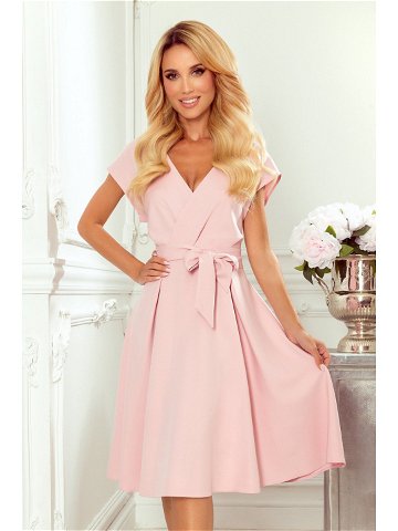 SCARLETT – Rozšířené dámské šaty v pudrově růžové barvě s přeloženým obálkovým výstřihem 348-1 S