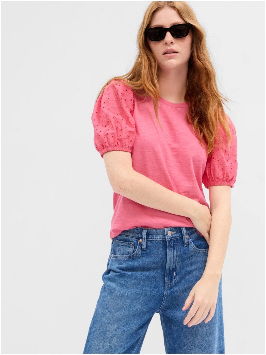 Růžové dámské tričko s krajkou GAP