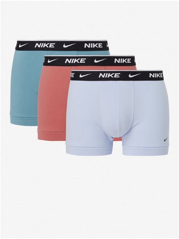 Sada tří pánských boxerek v bílé světle modré a růžové barvě Nike