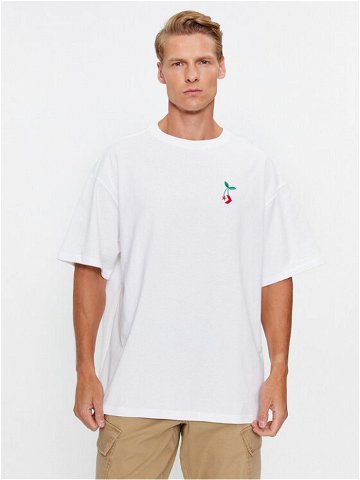 Converse T-Shirt Loose Fit Star Chevron Cherry Ss Tee 10025237-A03 Bílá Regular Fit