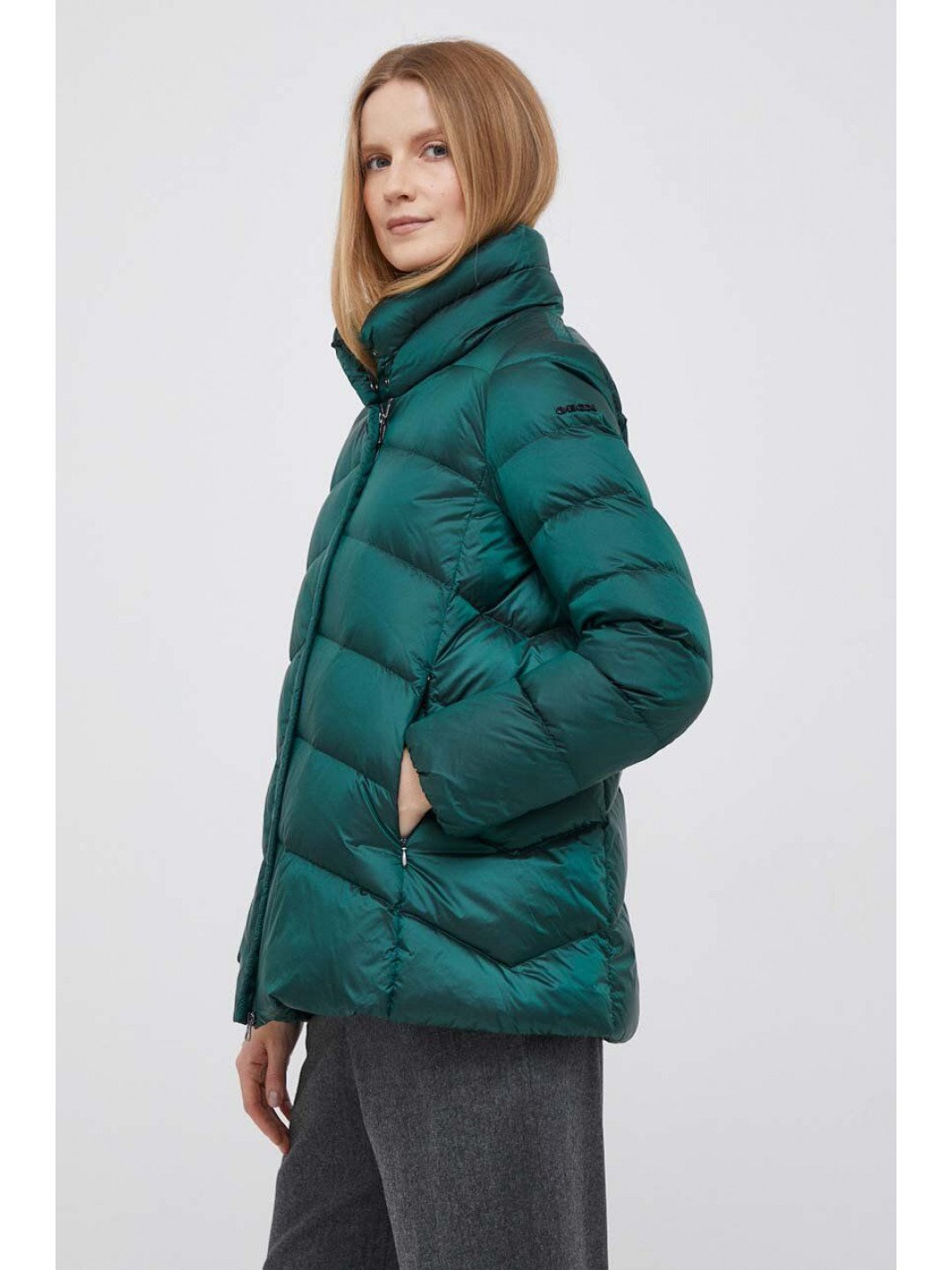 Péřová bunda Geox ADRYA dámská zelená barva zimní