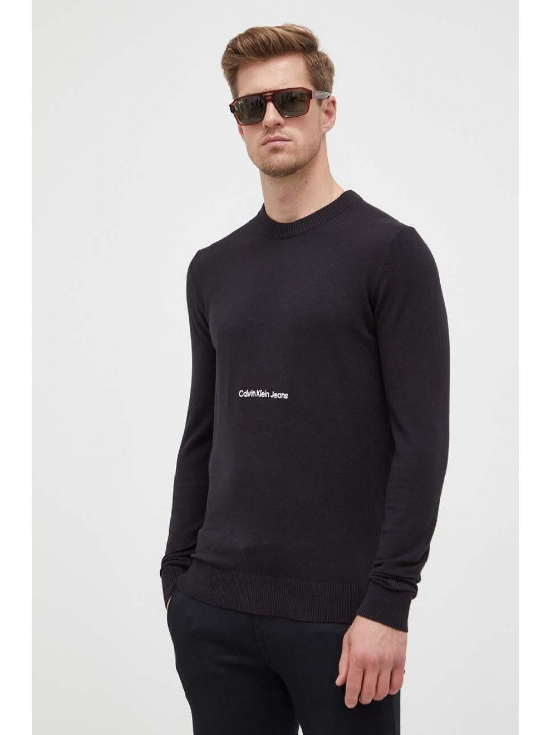 Bavlněný svetr Calvin Klein Jeans černá barva lehký