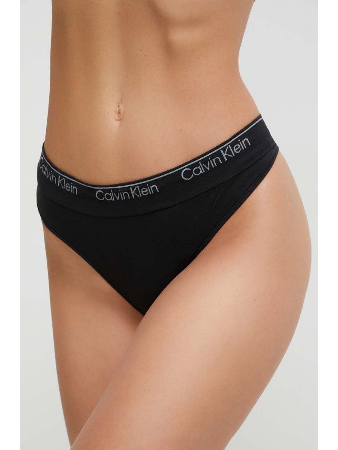 Tanga Calvin Klein Underwear černá barva 000QF7095E