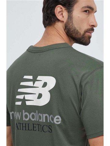 Bavlněné tričko New Balance zelená barva s potiskem