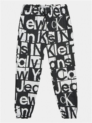 Calvin Klein Jeans Teplákové kalhoty Grid IB0IB01937 Černá Regular Fit