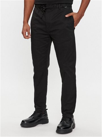 Calvin Klein Chino kalhoty Modern K10K112383 Černá Tapered Fit