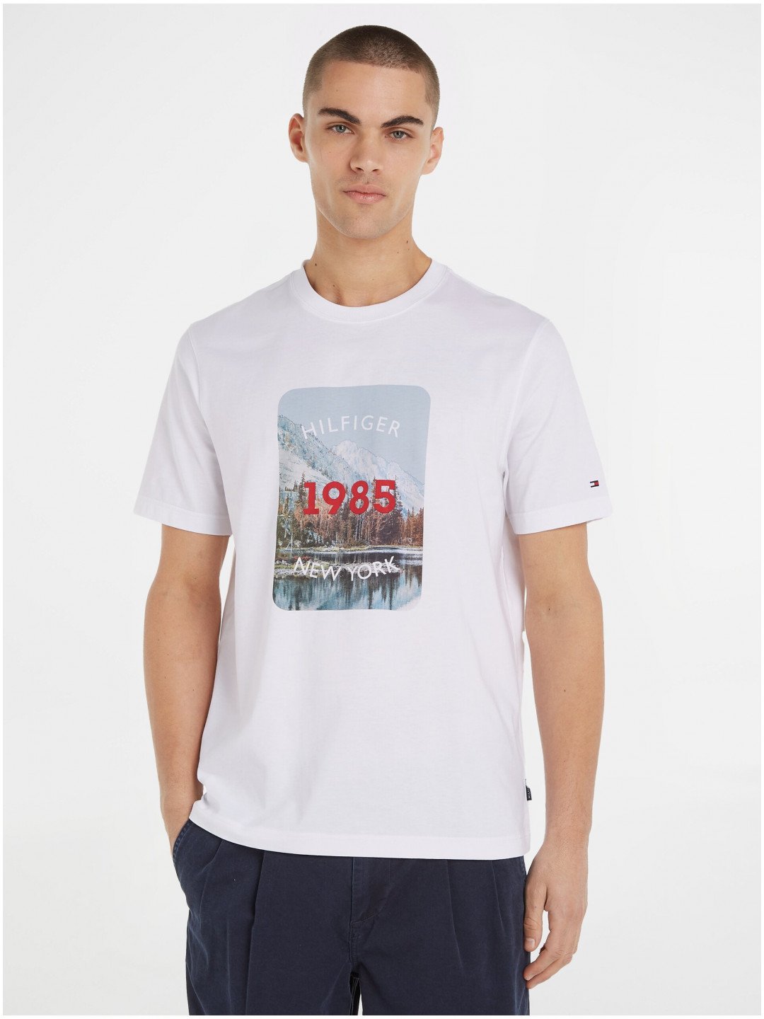 Bílé pánské tričko Tommy Hilfiger Landscape
