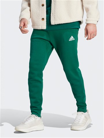 Adidas Teplákové kalhoty Essentials IJ8892 Zelená Regular Fit