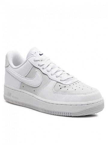 Nike Sneakersy Air Force 1 07 LX DZ2708 102 Bílá