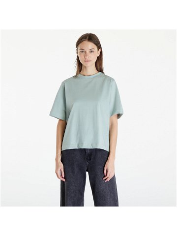 Queens Women s Essential T-Shirt With Tonal Print Leaf