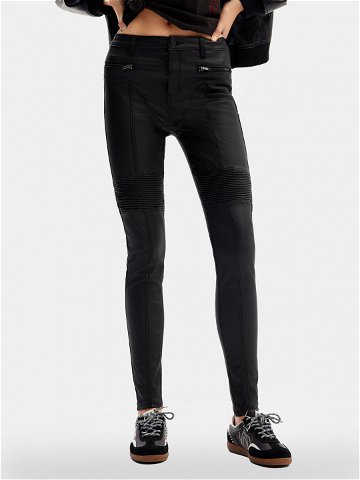 Desigual Kalhoty z imitace kůže Oslo 24SWPW26 Černá Slim Fit