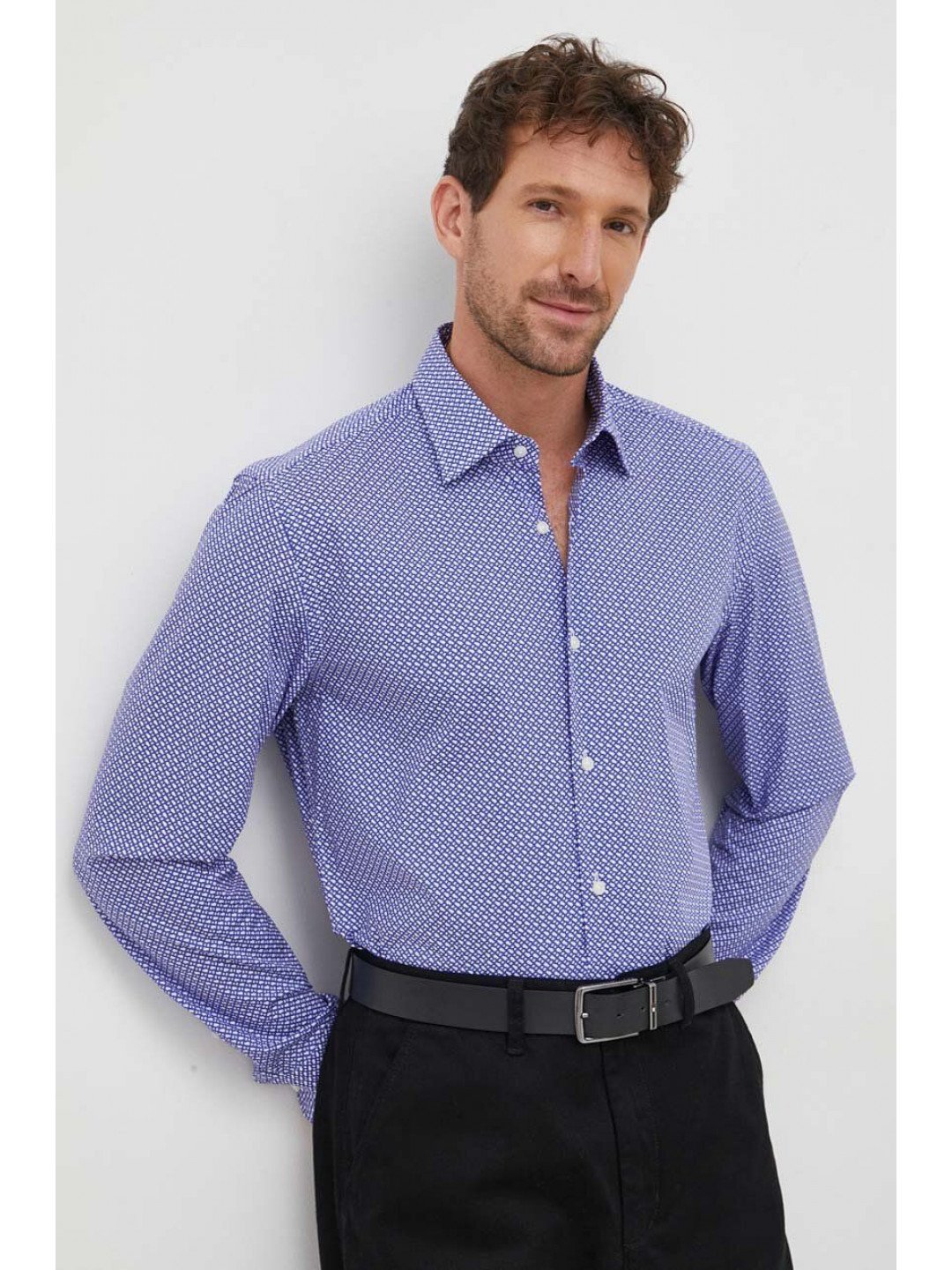 Košile BOSS pánská fialová barva slim s klasickým límcem 50478620