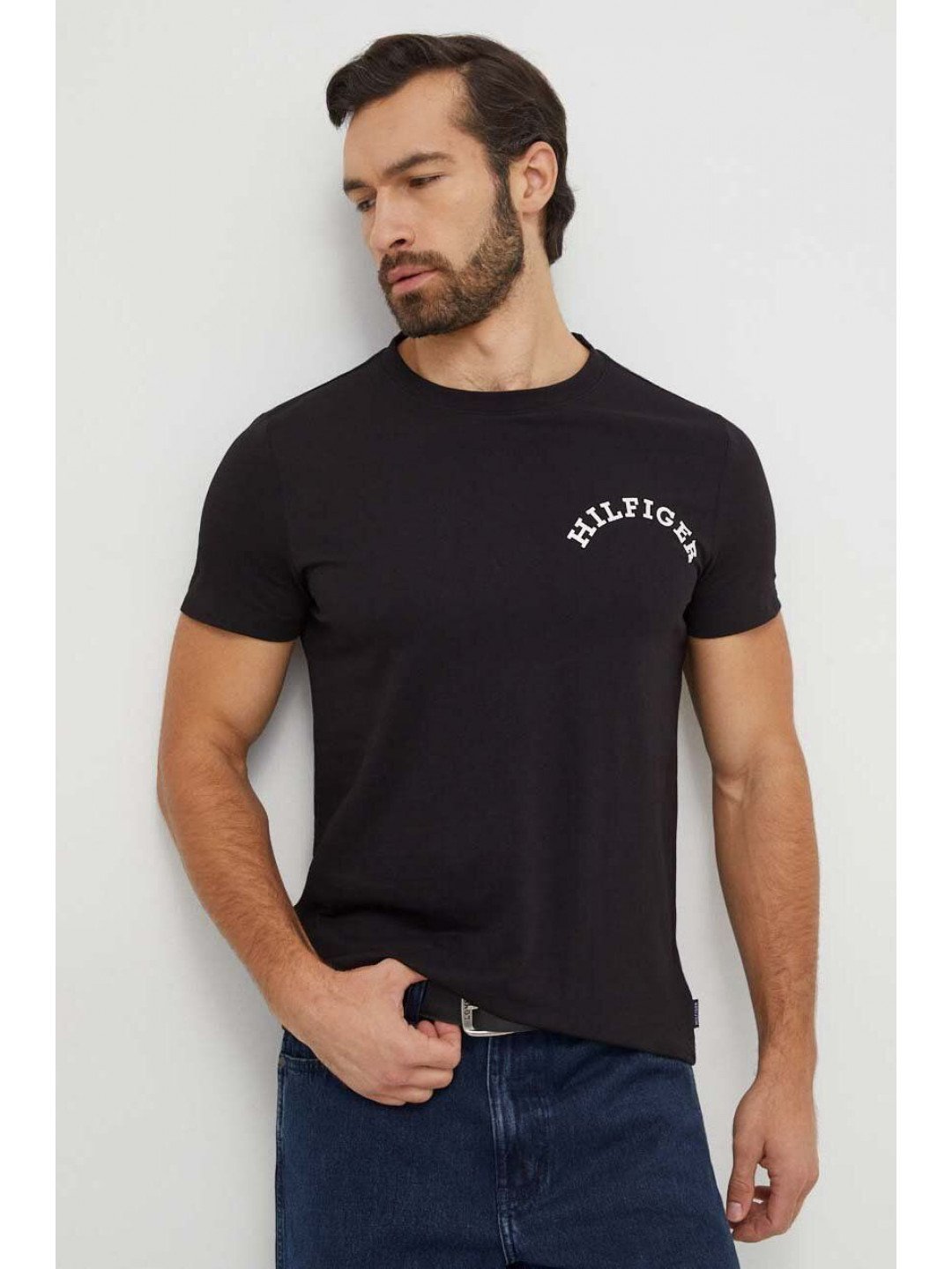 Bavlněné tričko Tommy Hilfiger černá barva s potiskem MW0MW33686