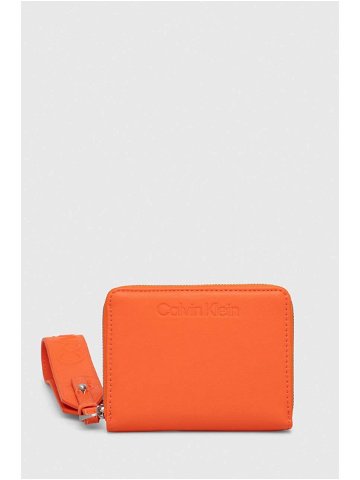 Peněženka Calvin Klein oranžová barva K60K611387