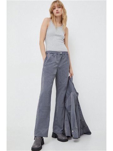 Kalhoty Samsoe Samsoe GIRA dámské šedá barva široké high waist F23400008