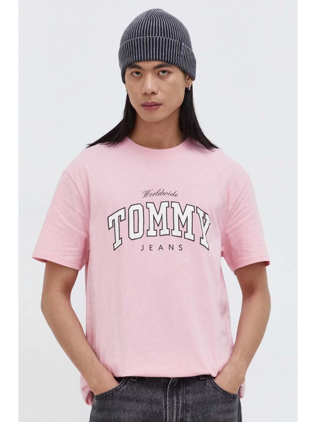 Bavlněné tričko Tommy Jeans růžová barva s potiskem DM0DM18287