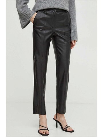 Kalhoty Bruuns Bazaar dámské černá barva fason cargo high waist