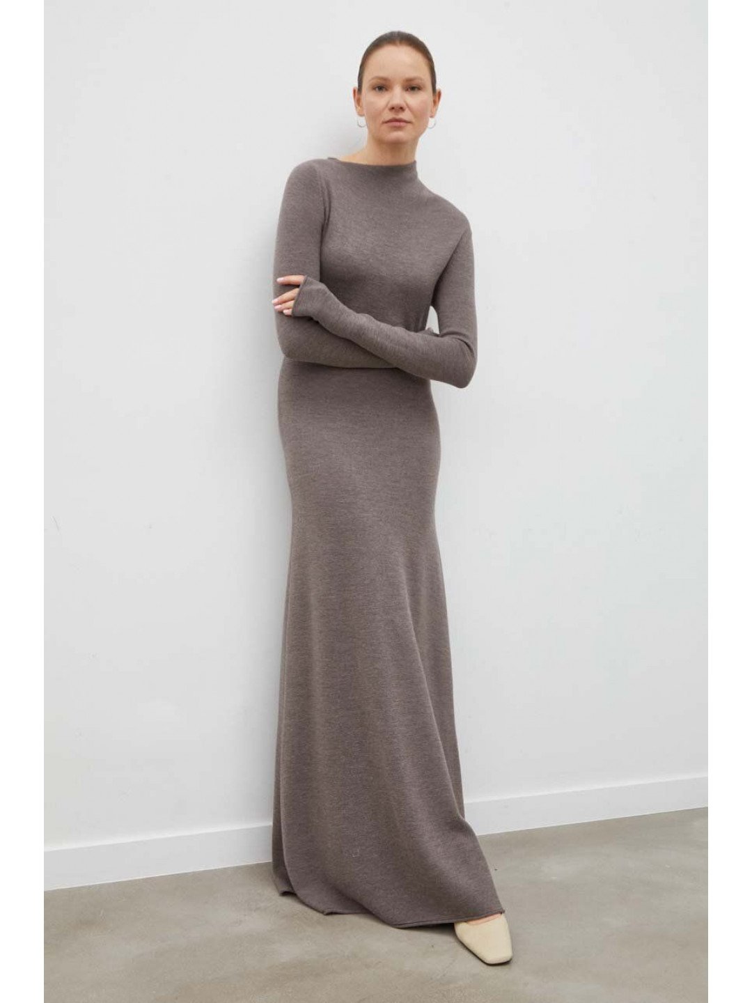 Vlněné šaty Lovechild šedá barva maxi 7894157