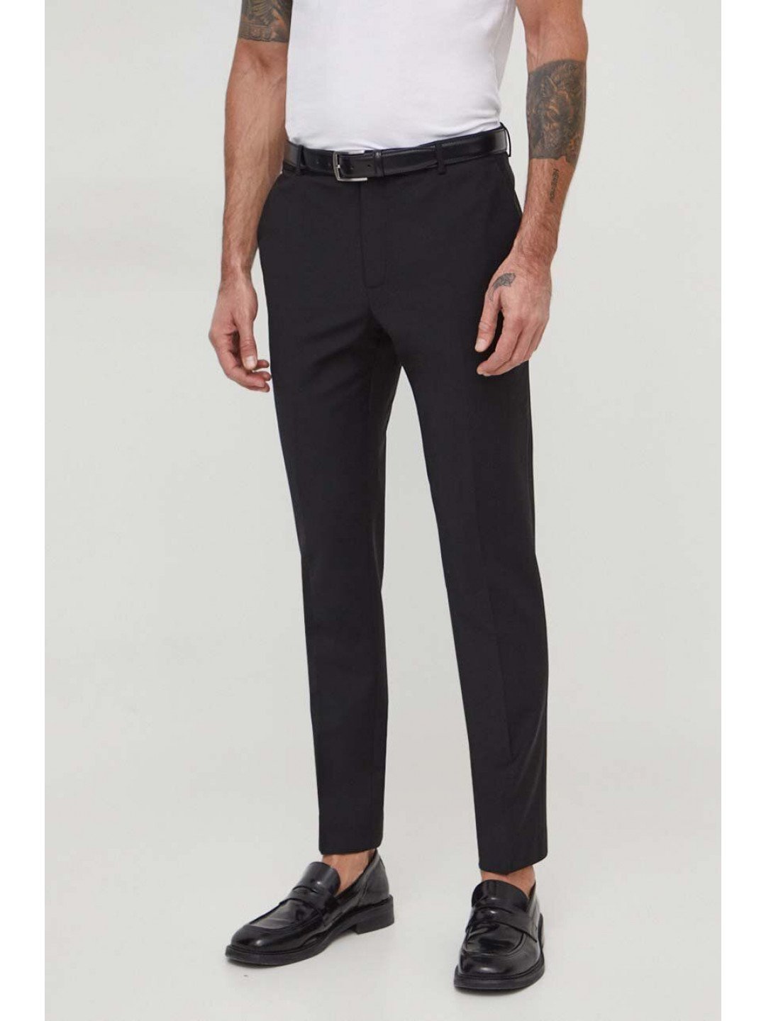 Vlněné kalhoty Calvin Klein černá barva jednoduché K10K112936