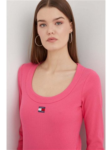Tričko s dlouhým rukávem Tommy Jeans růžová barva DW0DW17397