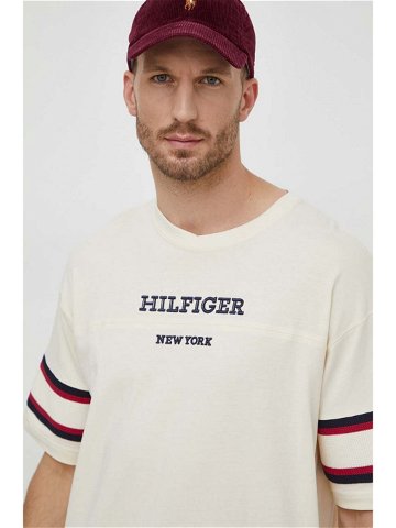 Bavlněné tričko Tommy Hilfiger béžová barva s aplikací MW0MW33698