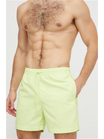 Plavkové šortky Calvin Klein zelená barva KM0KM00955