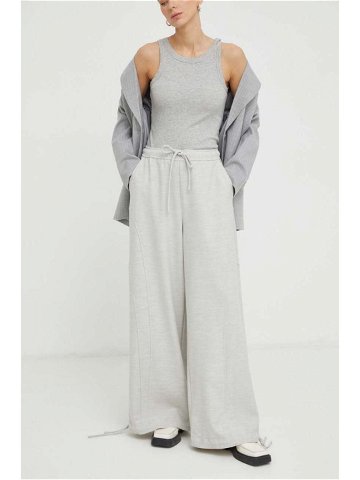 Kalhoty Gestuz dámské šedá barva jednoduché high waist 10908652