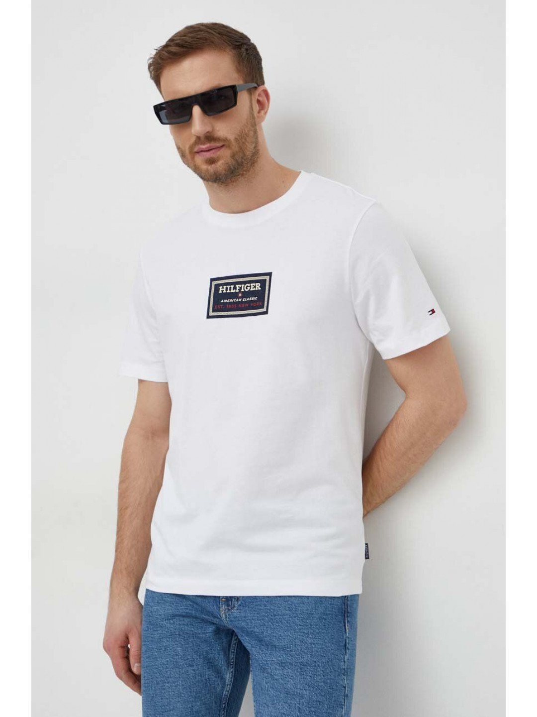 Bavlněné tričko Tommy Hilfiger bílá barva s potiskem MW0MW34391