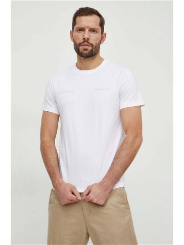 Bavlněné tričko Calvin Klein Jeans bílá barva s potiskem J30J325489