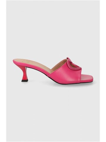 Kožené pantofle Love Moschino dámské růžová barva na podpatku JA28375G0IIAX604