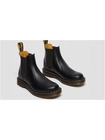 Dr Martens 2976 Smooth Leather Chelsea Boot