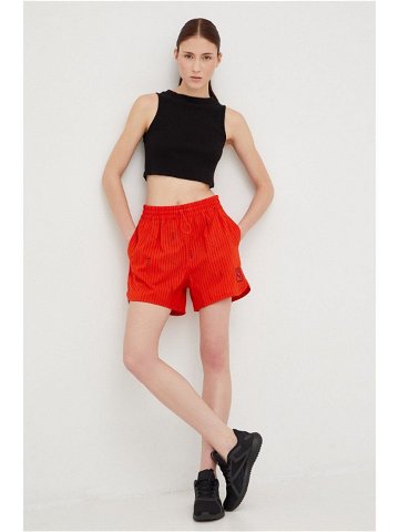 Tréninkové šortky Puma X Vogue dámské červená barva vzorované high waist 534693-95