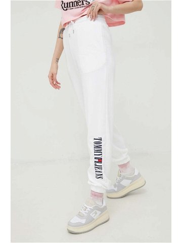 Tepláky Tommy Jeans dámské bílá barva s aplikací