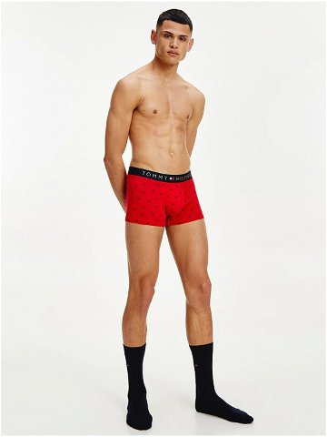 Sada pánských vzorovaných boxerek v červené barvě a černých ponožek Tommy Hilfiger Underwear